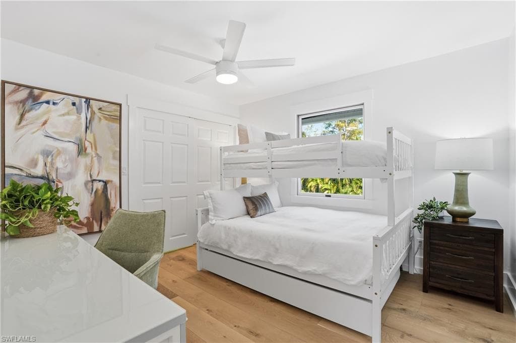 6260 Waxmyrtle WAY, NAPLES FL 34109-27