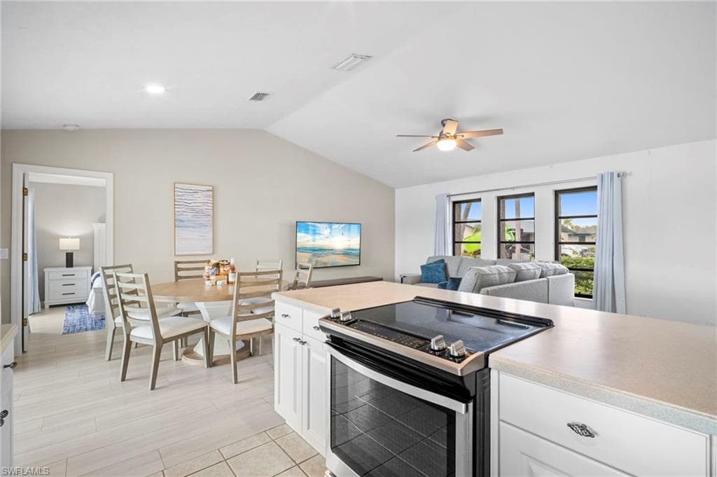 4530 W Coral CIR, FORT MYERS FL 33903-16