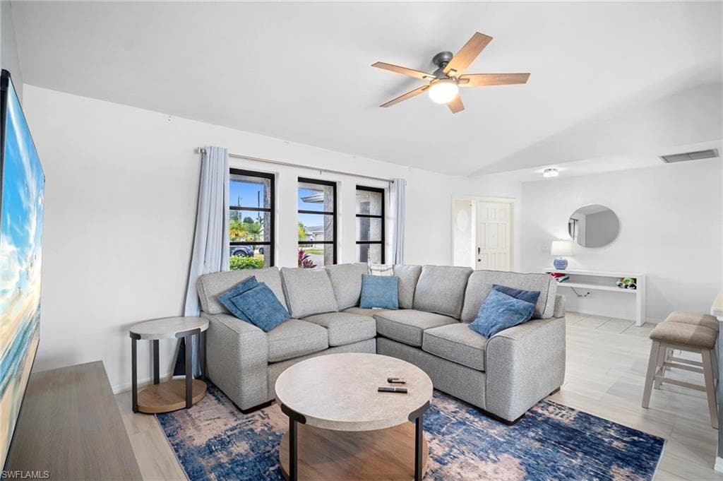 4530 W Coral CIR, FORT MYERS FL 33903-10