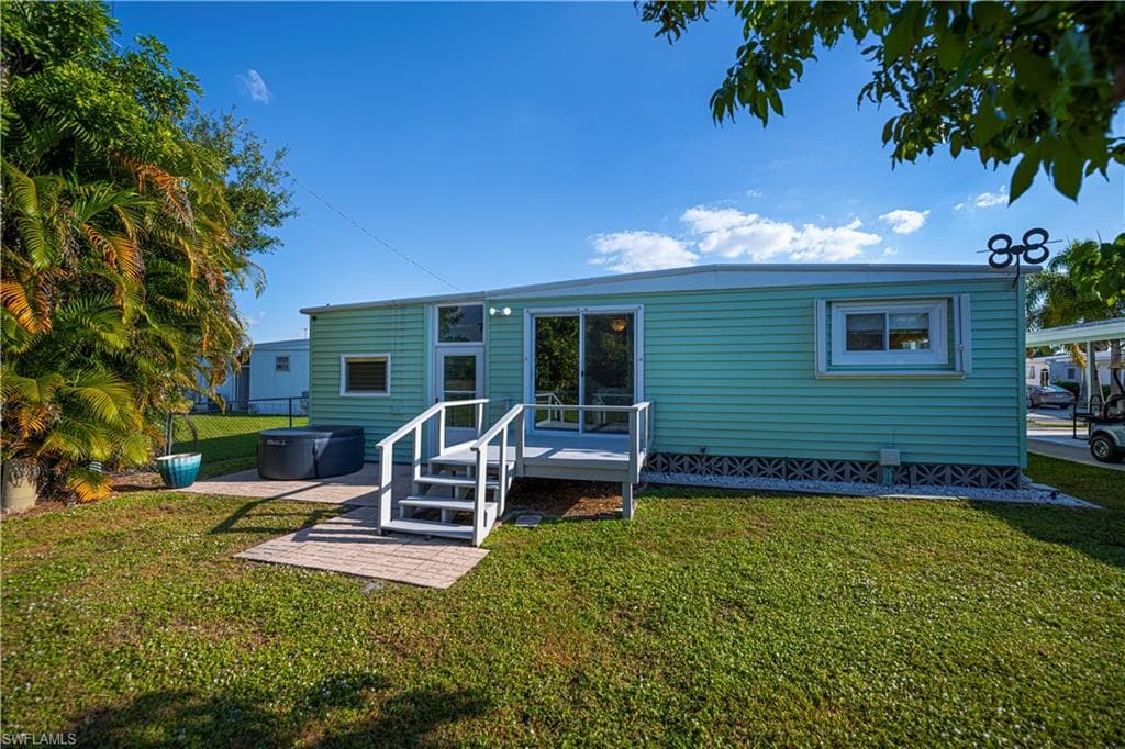 123 Conestoga TRL, NORTH FORT MYERS FL 33917-26