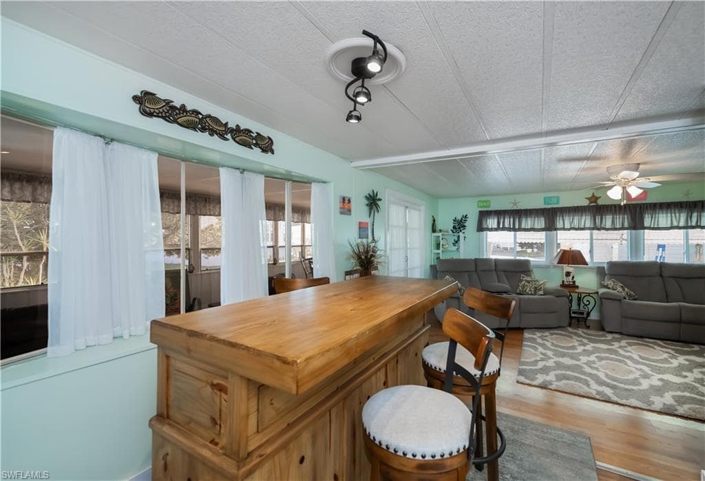 123 Conestoga TRL, NORTH FORT MYERS FL 33917-4