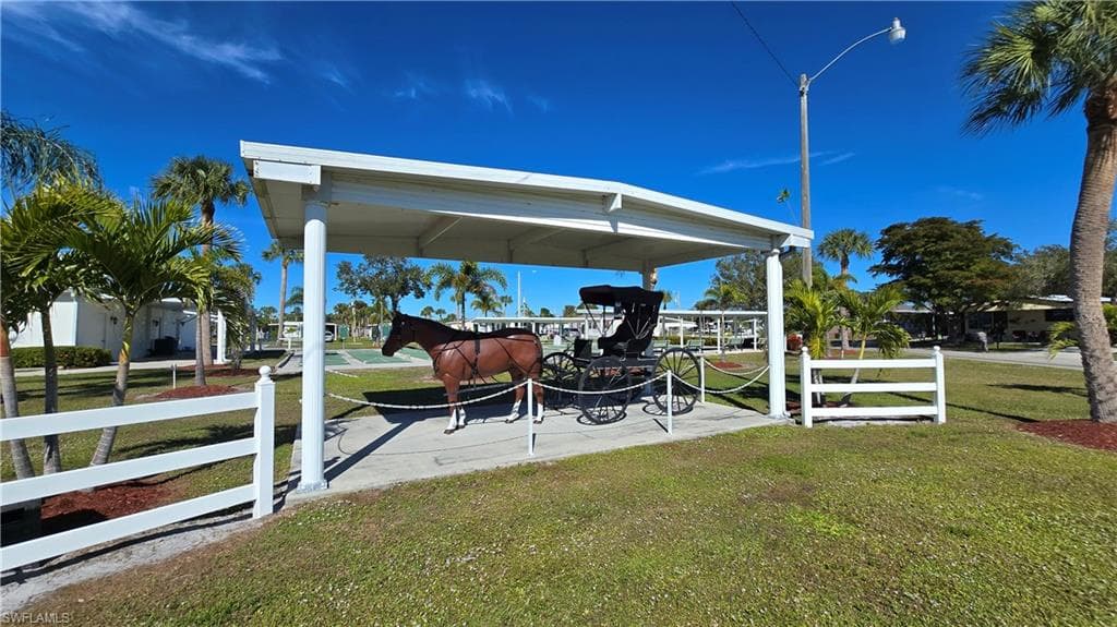 123 Conestoga TRL, NORTH FORT MYERS FL 33917-33