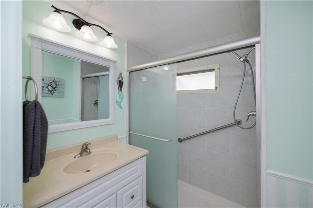 123 Conestoga TRL, NORTH FORT MYERS FL 33917-18