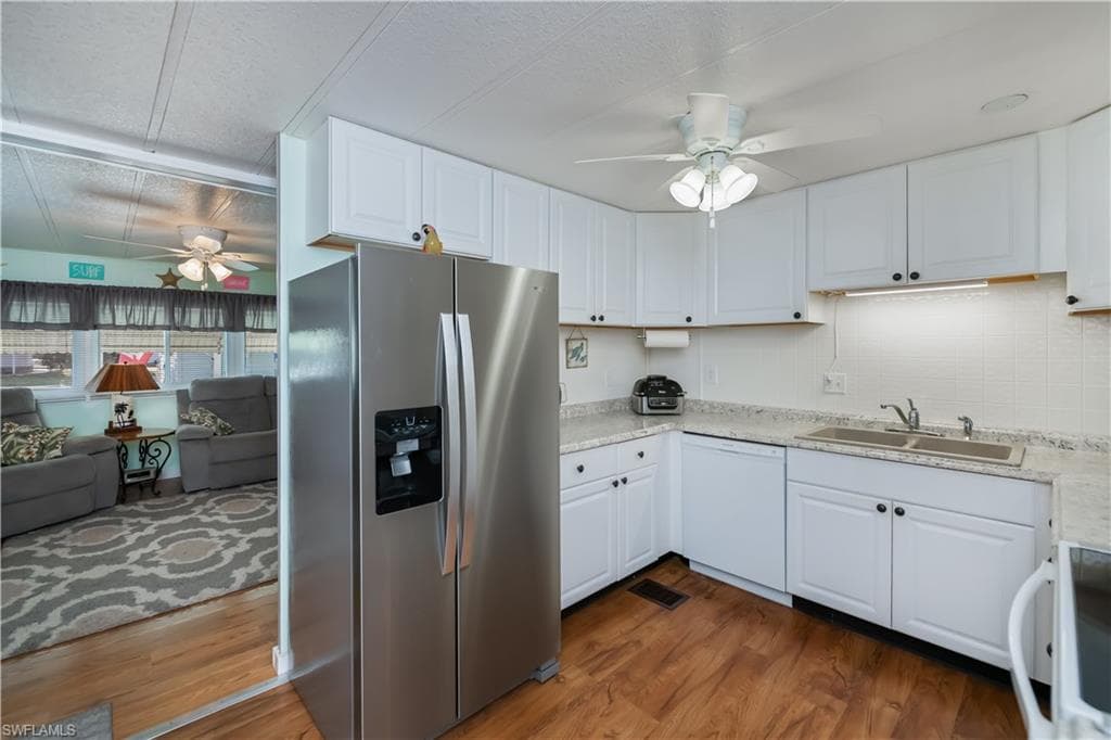 123 Conestoga TRL, NORTH FORT MYERS FL 33917-3