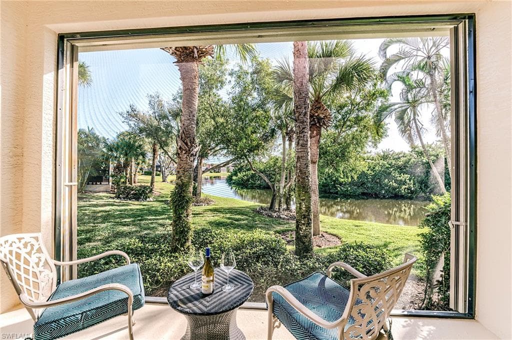 8920 Crown Colony BLVD, FORT MYERS FL 33908-3