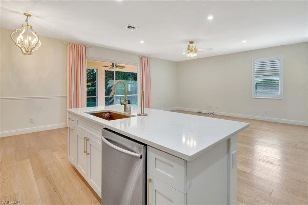 5794 Elizabeth Ann WAY, FORT MYERS FL 33912-14