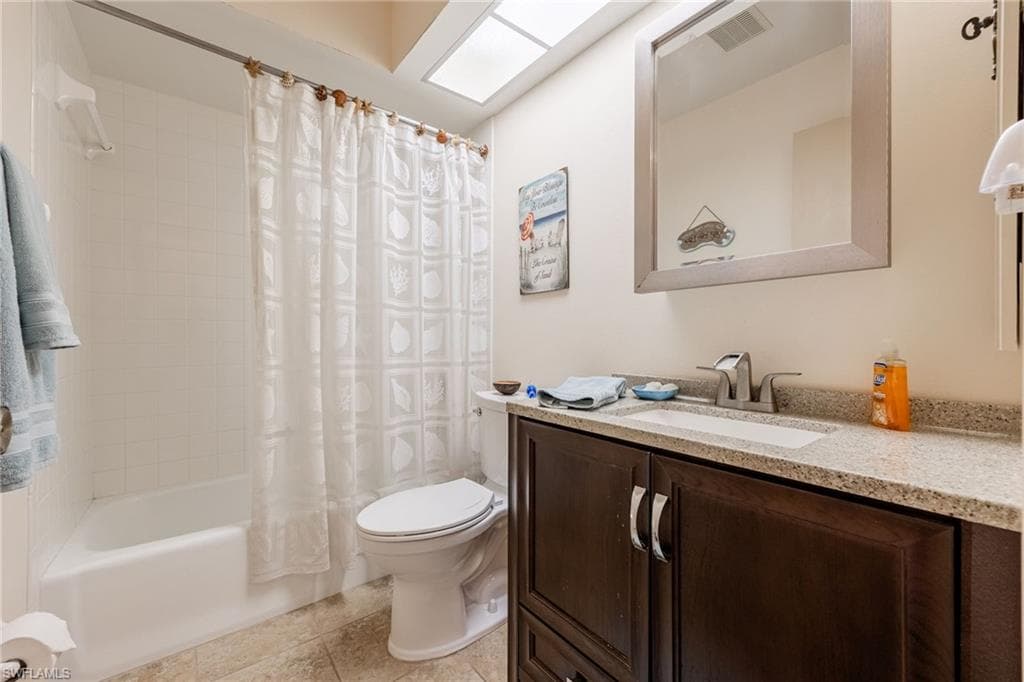 6823 Sandtrap DR, FORT MYERS FL 33919-16