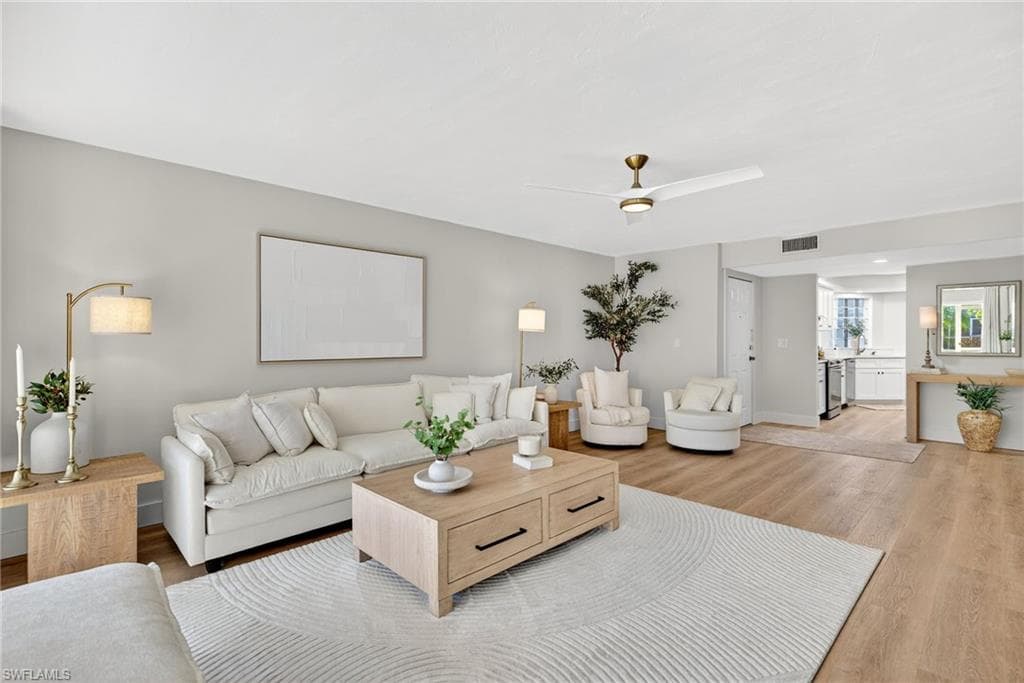 9832 Luna CIR # 103G, NAPLES FL 34109-5