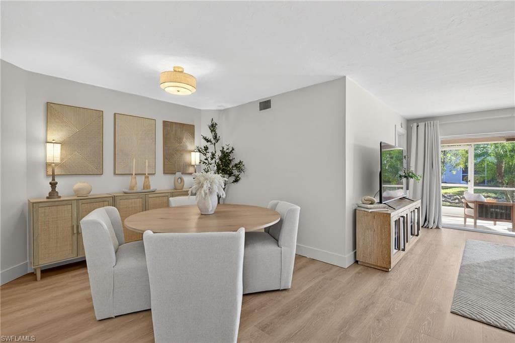 9832 Luna CIR # 103G, NAPLES FL 34109-11