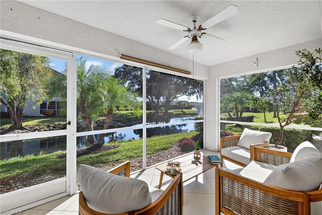 9832 Luna CIR # 103G, NAPLES FL 34109-3