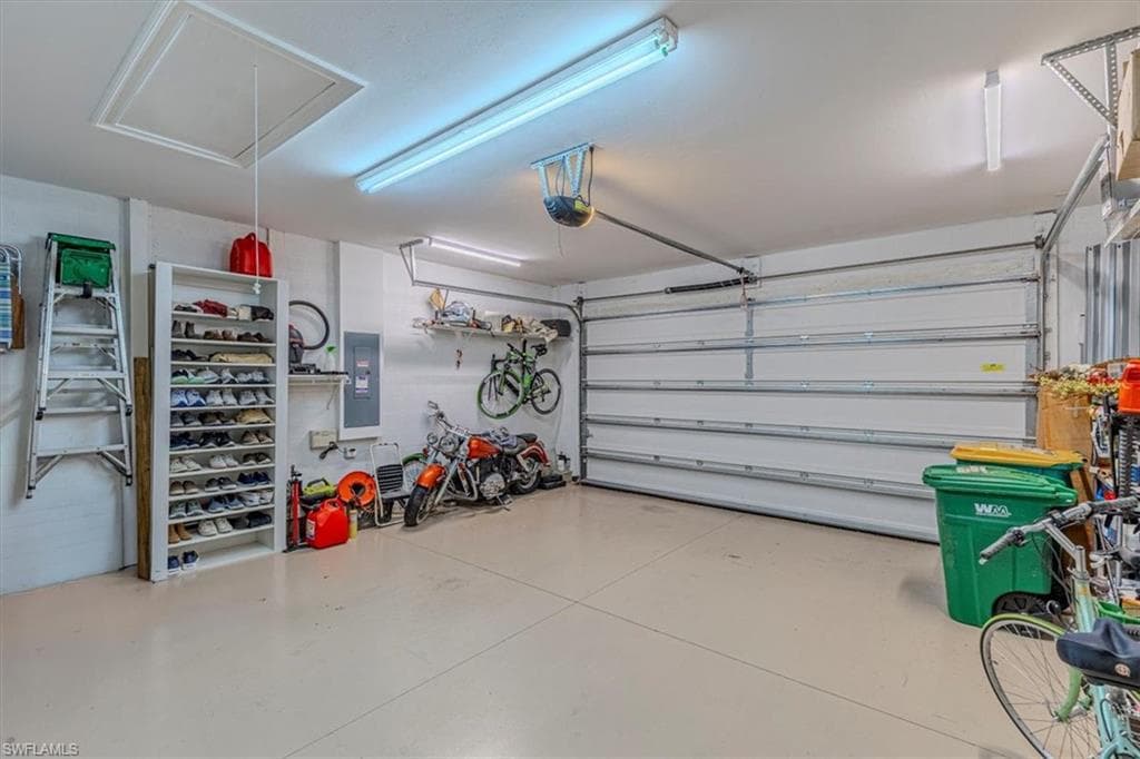 7859 Bucks Run DR, NAPLES FL 34120-25