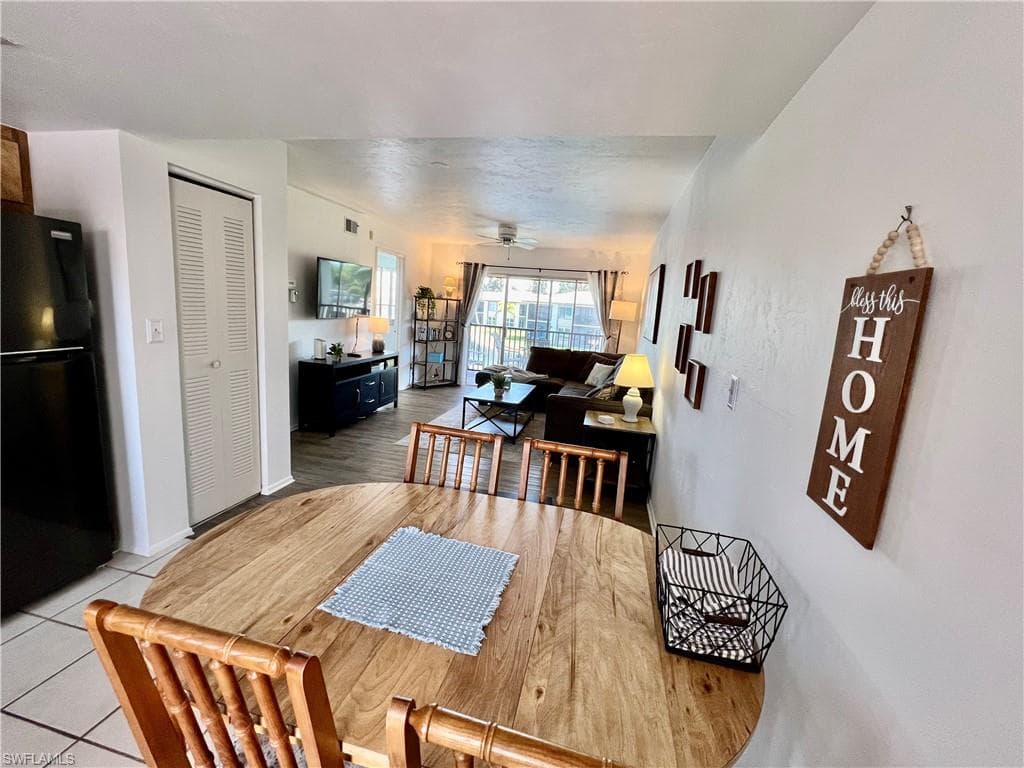 16881 Davis RD # 225, FORT MYERS FL 33908-1