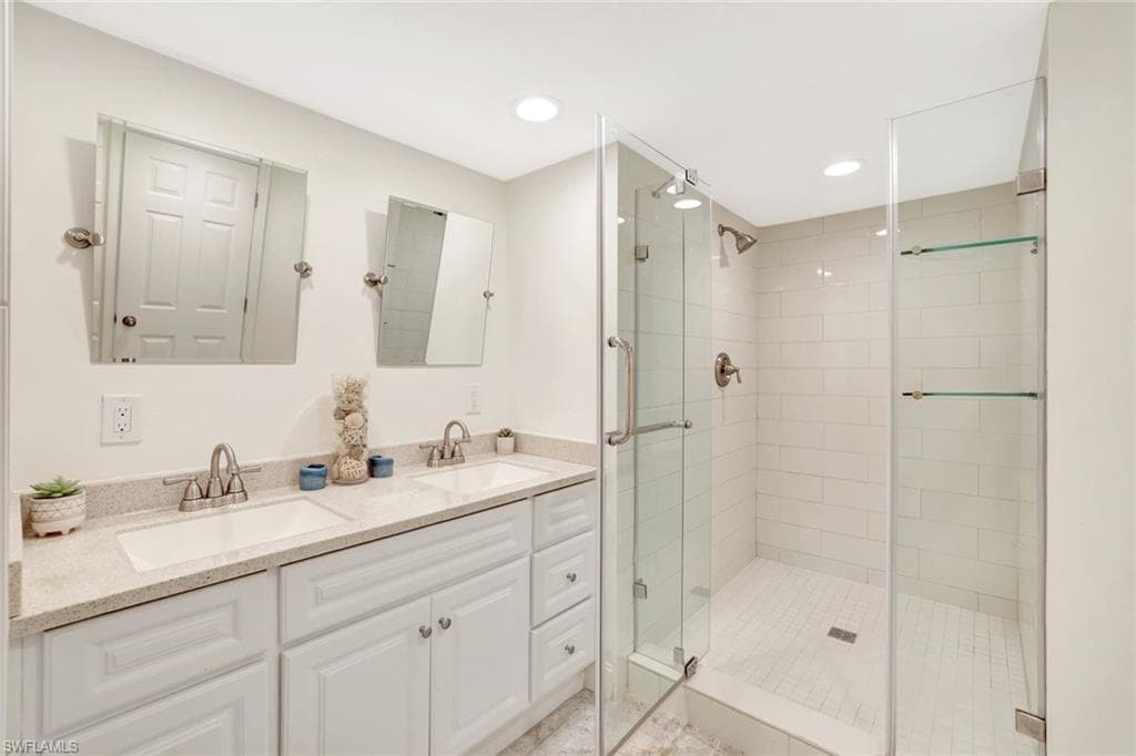 340 Horse Creek DR 207-16