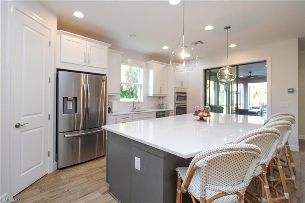 9423 Terresina DR-37