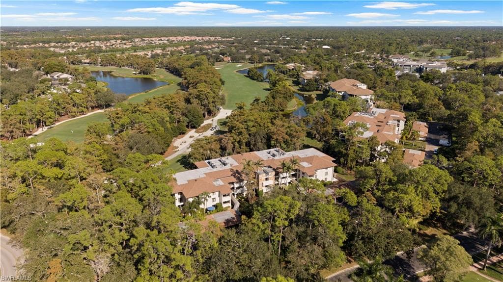 100 Wyndemere WAY # A203, NAPLES FL 34105-16