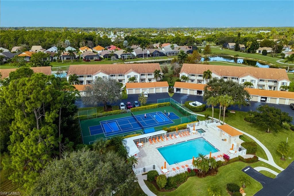 700 Saratoga CIR B-101-27