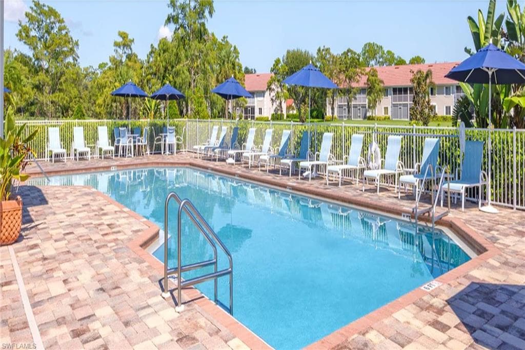 700 Saratoga CIR B-101-30