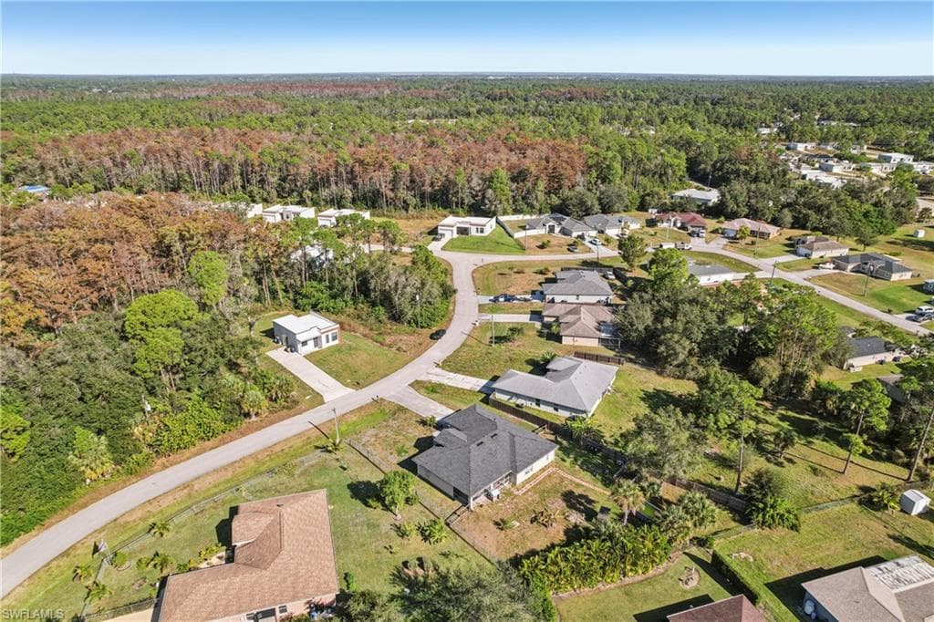 1910 Lorna AVE, LEHIGH ACRES FL 33972-41