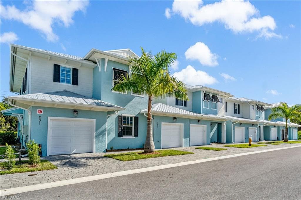 26380 Coco Cay CIR # 101, BONITA SPRINGS FL 34135-1