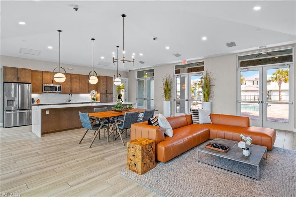 26380 Coco Cay CIR # 101, BONITA SPRINGS FL 34135-18