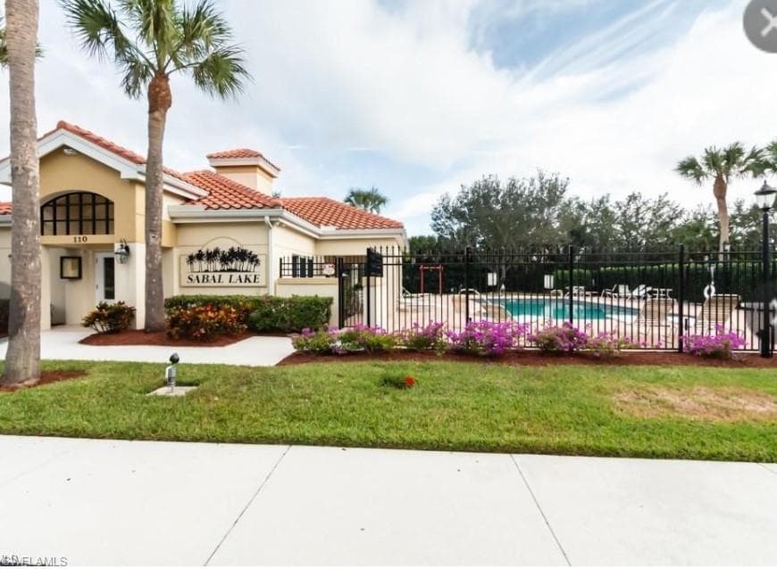 159 Lady Palm DR, NAPLES FL 34104-30