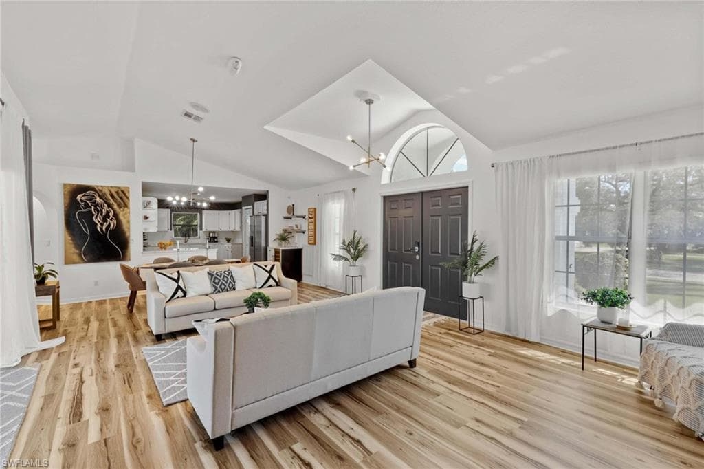 428 Sharwood DR, NAPLES FL 34110-5