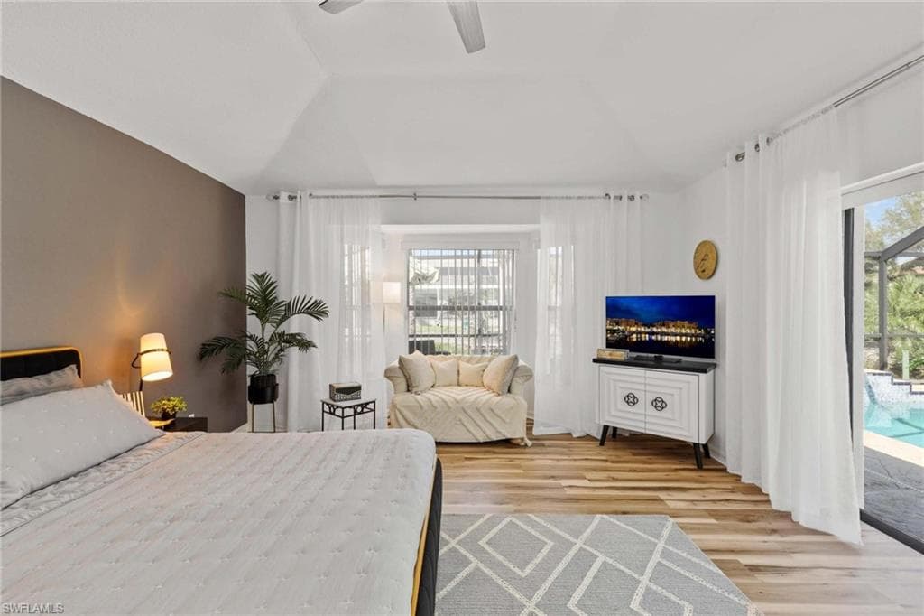 428 Sharwood DR, NAPLES FL 34110-15