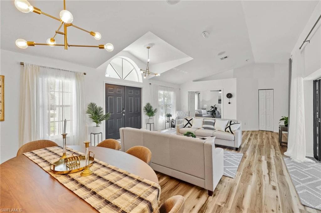 428 Sharwood DR, NAPLES FL 34110-6