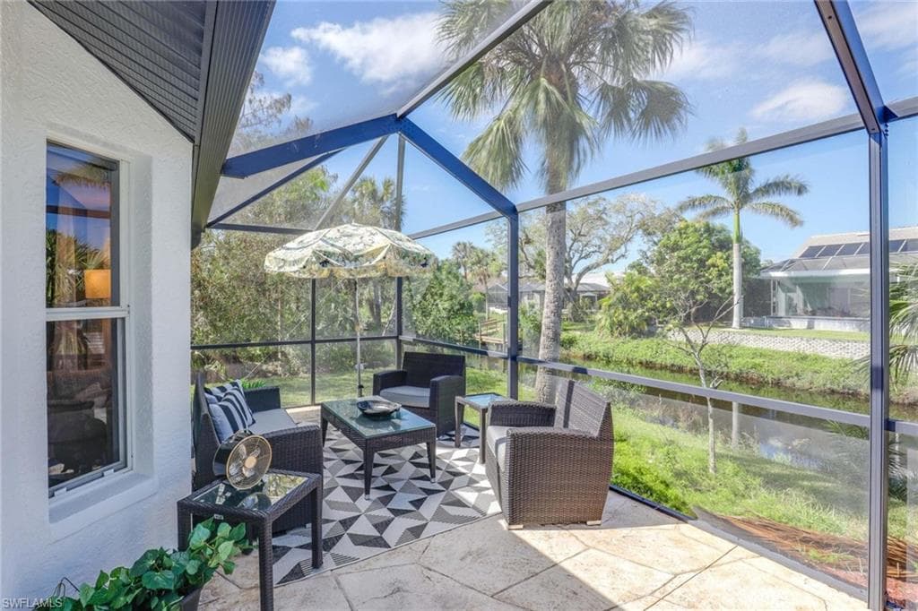 428 Sharwood DR, NAPLES FL 34110-32