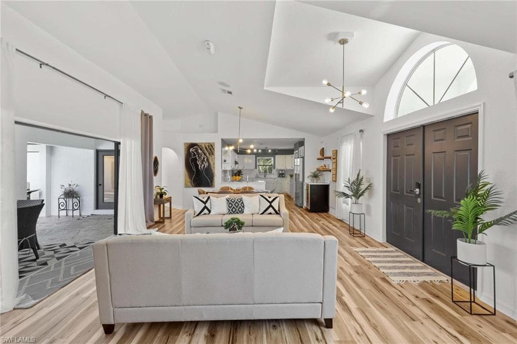 428 Sharwood DR, NAPLES FL 34110-10