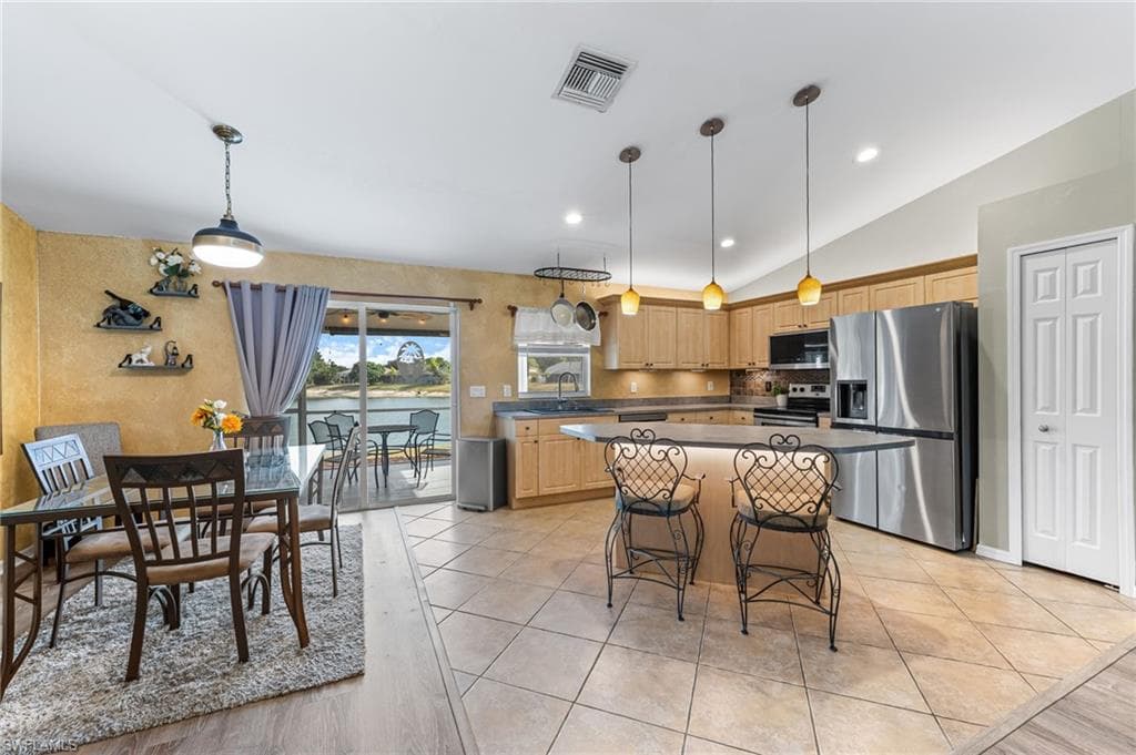 11580 Forest Mere DR, BONITA SPRINGS FL 34135-16