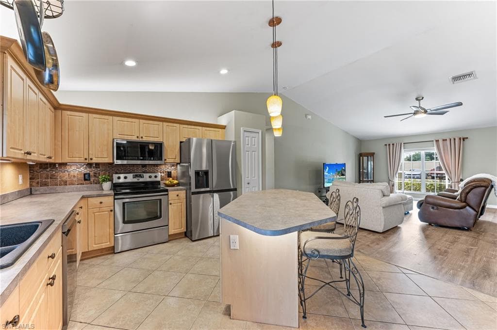 11580 Forest Mere DR, BONITA SPRINGS FL 34135-14