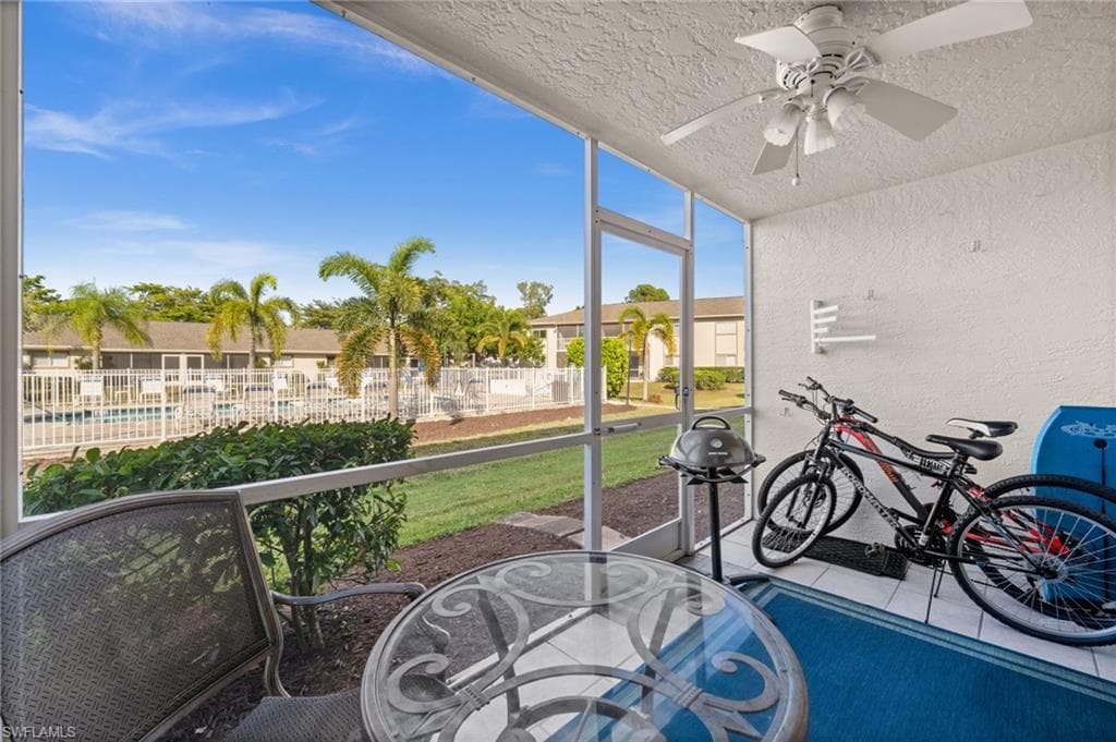 2346 Naples Trace CIR # 2, NAPLES FL 34109-5