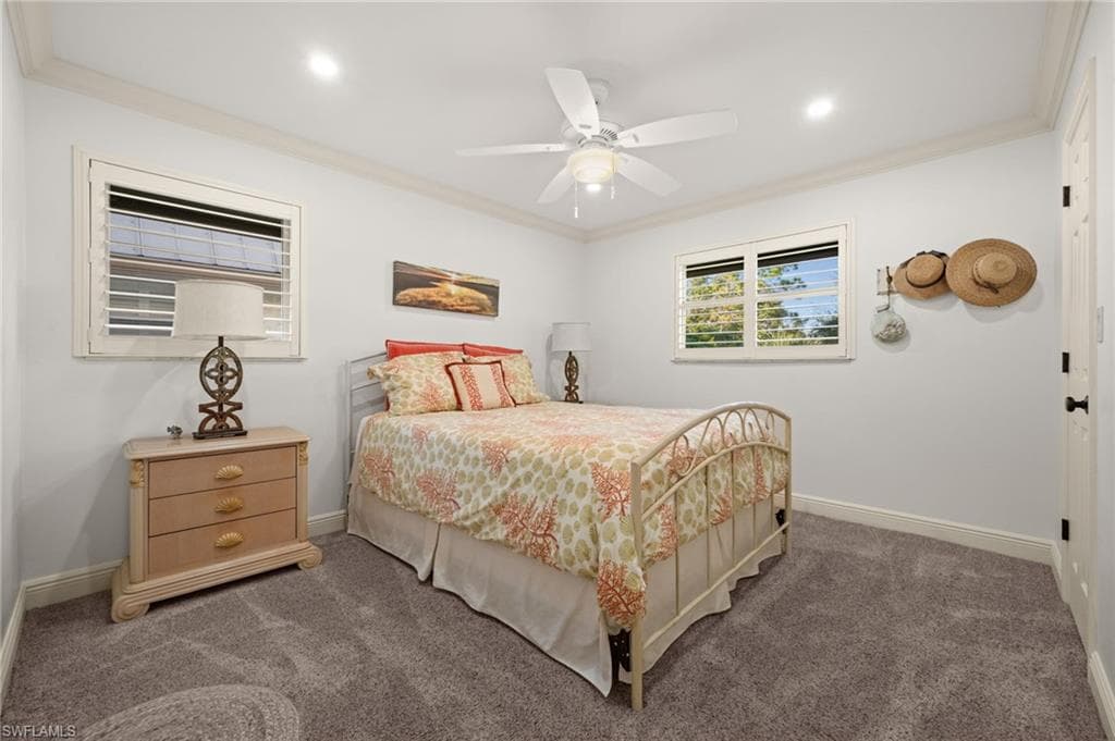 1549 Sandpiper ST # 80, NAPLES FL 34102-13