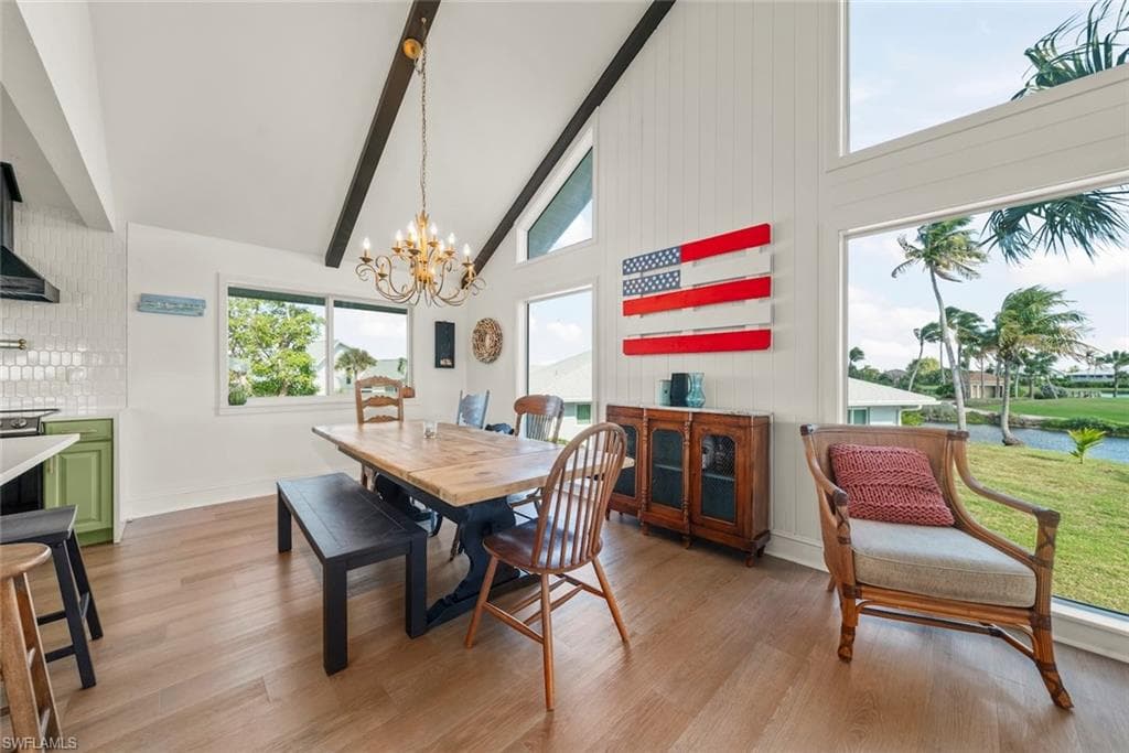 9127 Mockingbird DR, SANIBEL FL 33957-6