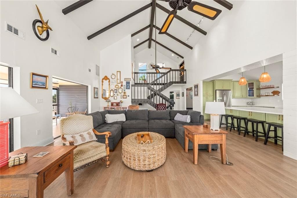 9127 Mockingbird DR, SANIBEL FL 33957-8