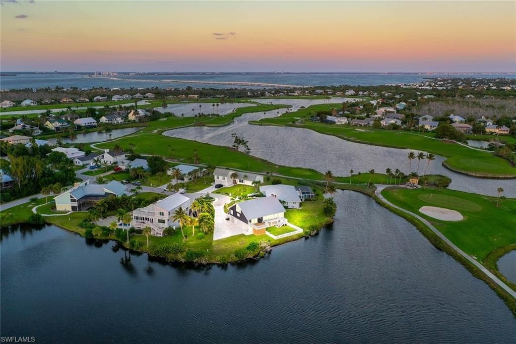 9127 Mockingbird DR, SANIBEL FL 33957-43