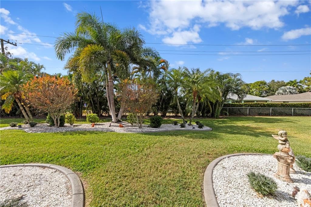 18040 Horseshoe Bay CIR, FORT MYERS FL 33967-30