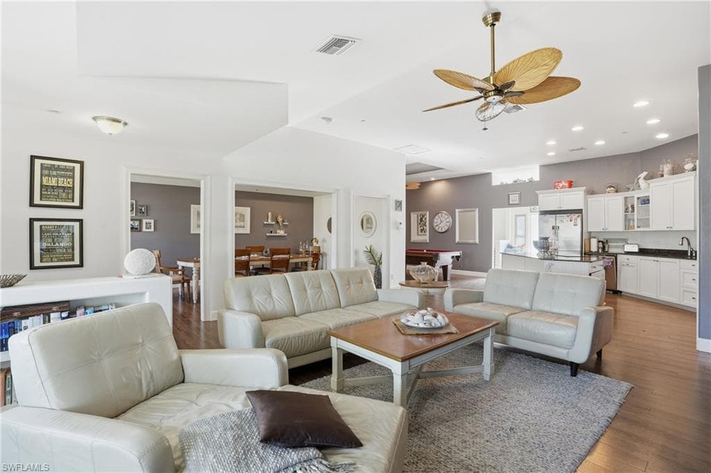 5561 Blyth CT, BOKEELIA FL 33922-6