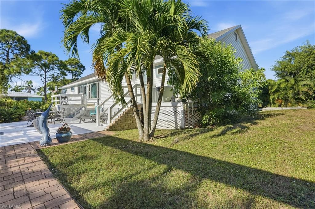 5561 Blyth CT, BOKEELIA FL 33922-40