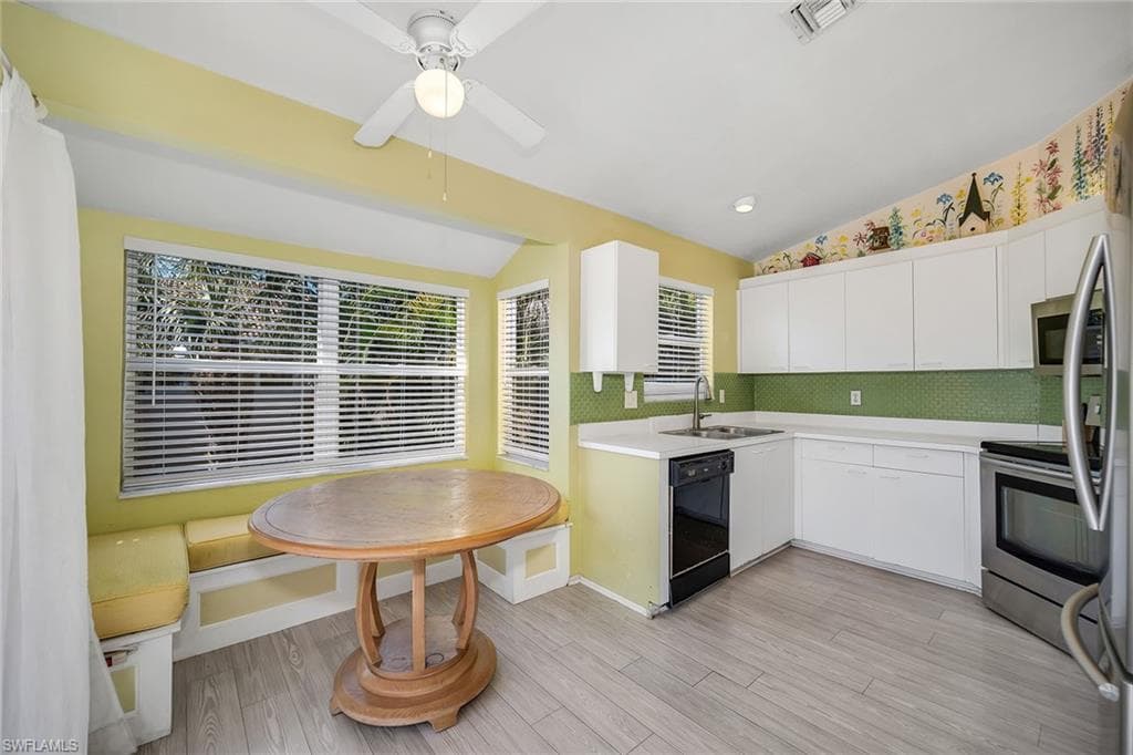 628 Woodshire LN # G12, NAPLES FL 34105-8