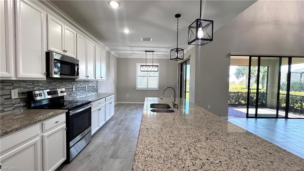 19641 The Place BLVD, ESTERO FL 33928-12