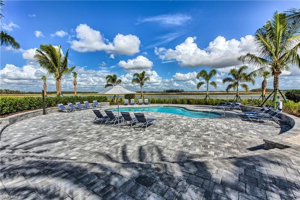 19641 The Place BLVD, ESTERO FL 33928-36