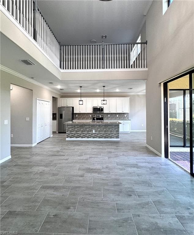 19641 The Place BLVD, ESTERO FL 33928-7