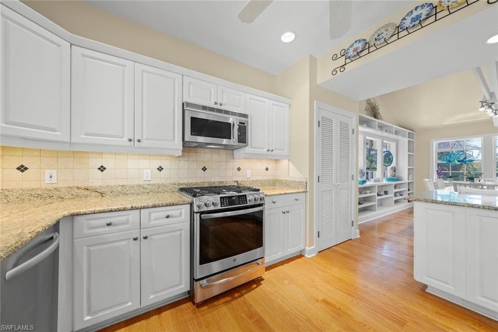 330 E Gulf DR, SANIBEL FL 33957-13