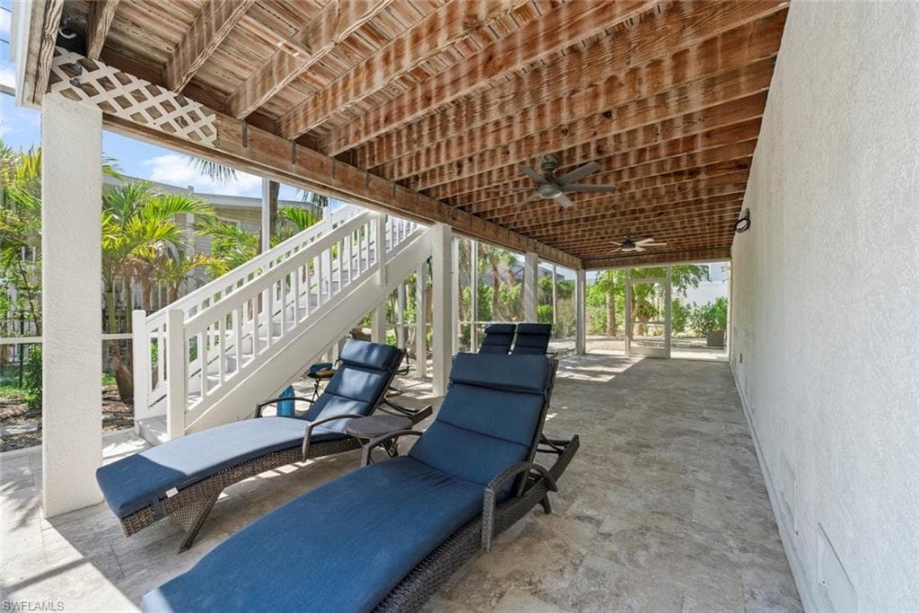 330 E Gulf DR, SANIBEL FL 33957-36