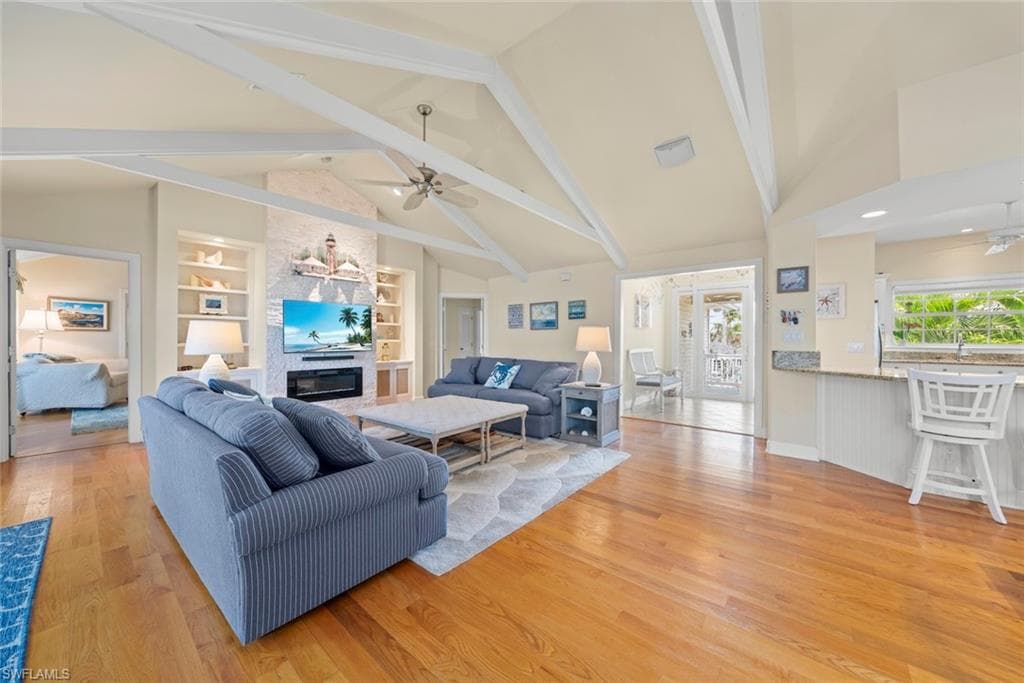 330 E Gulf DR, SANIBEL FL 33957-3