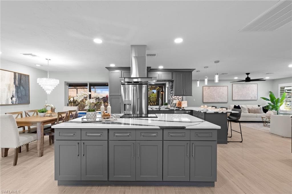 6248 Plumosa AVE, FORT MYERS FL 33908-1