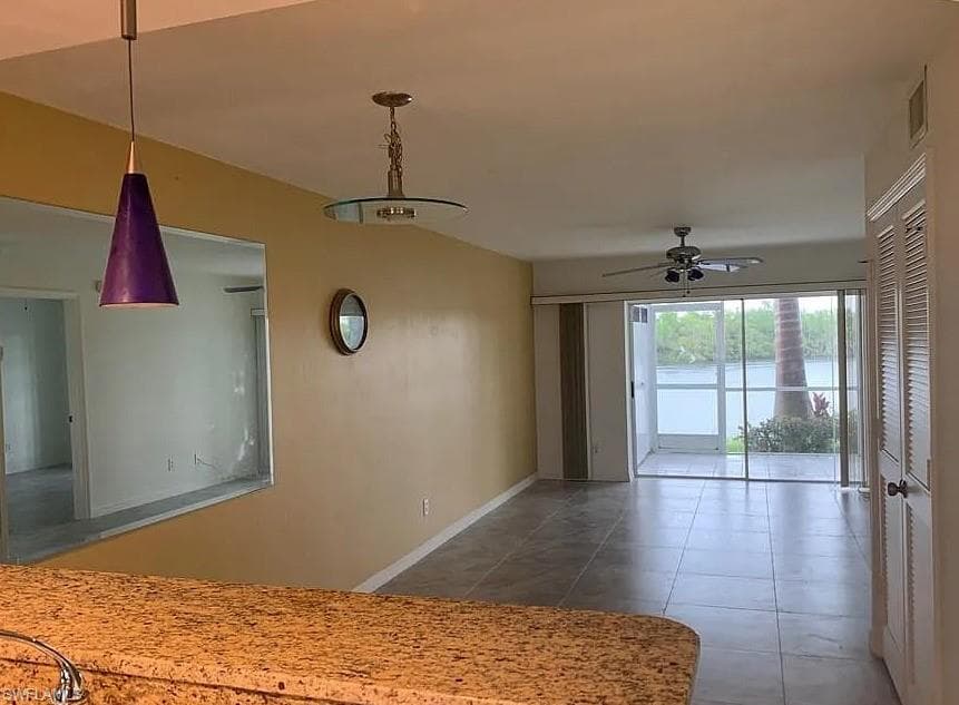 1305 Mainsail DR # 1002, NAPLES FL 34114-3