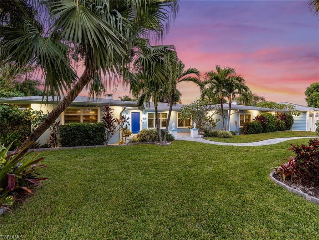 5812 Silvery LN, FORT MYERS FL 33919-45